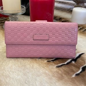 Beautiful Gucci Guccissima Leather Wallet - EUC